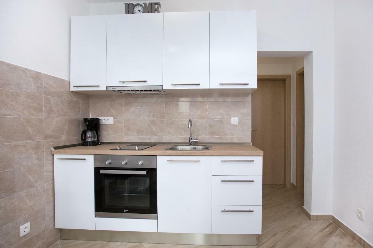 Apartments Magdalena Stobreč Екстериор снимка